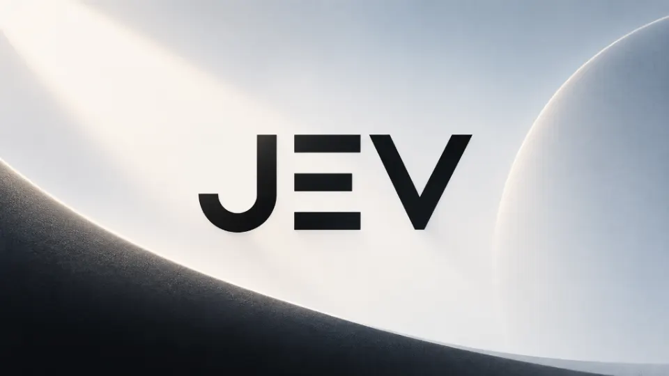Jev突然爆火刷屏：不会聊天，不写代码，只做判断