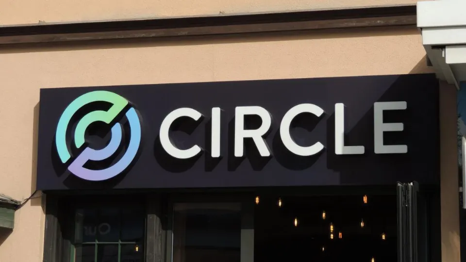 Circle为USDC商业模式辩护，稳定币竞争对手以更高分成为合作伙伴争取收益
