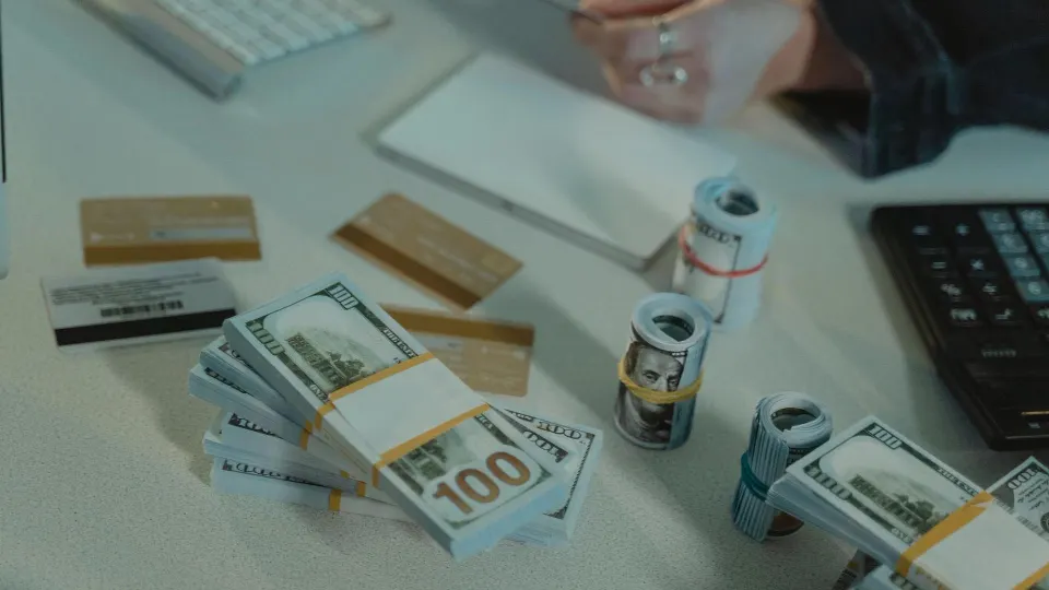比特币抵押贷款用途扩大，涵盖学费与企业营运资金