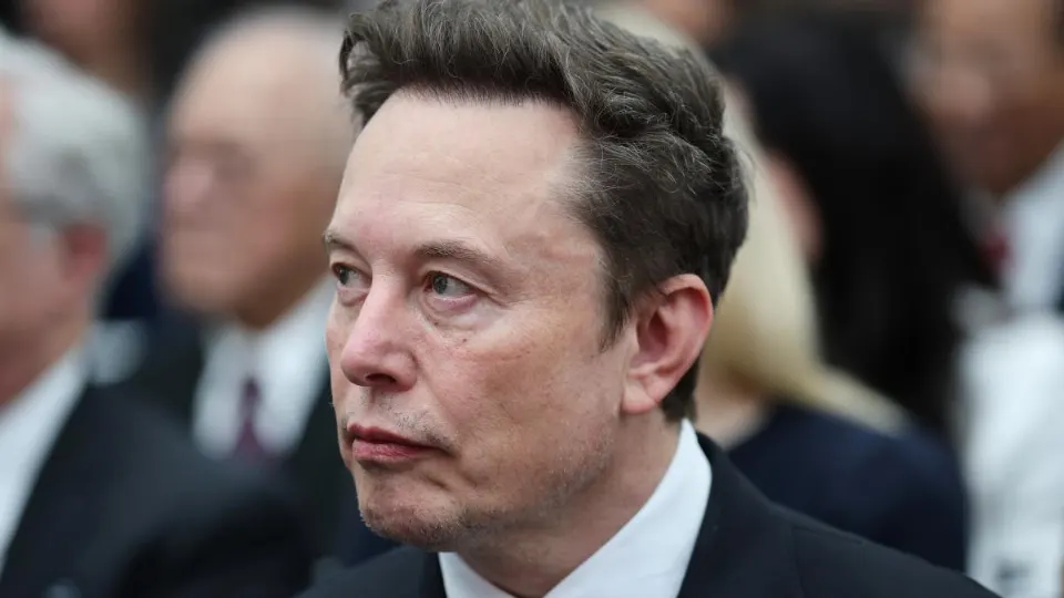 SpaceX与特斯拉探讨合并，合并后将持有逾30,000枚比特币