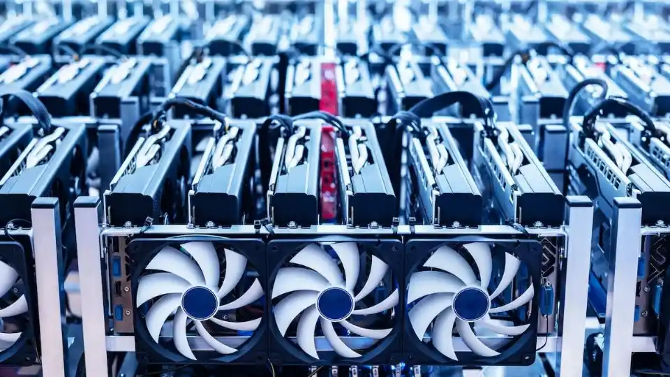 比特币矿企转向 AI，带动算力交易市场兴起